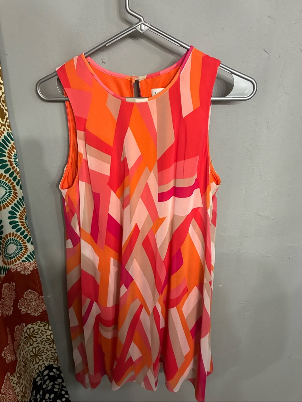 Calvin Klein Pink & Orange Geometric Sleeveless Shift Dress